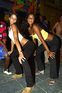 bum girls