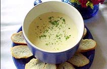 Sopa cremosa de couve-flor