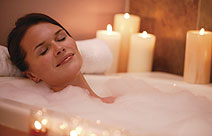 No Dia do Solteiro, confira 25 passos para ter prazer sozinha  