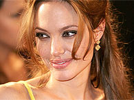 Angelina Jolie 